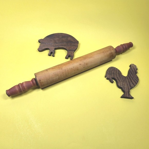 Vintage Red Handle Rolling Pin Thin Wood Rustic Farmhouse Kitchen - Picture 6 of 6